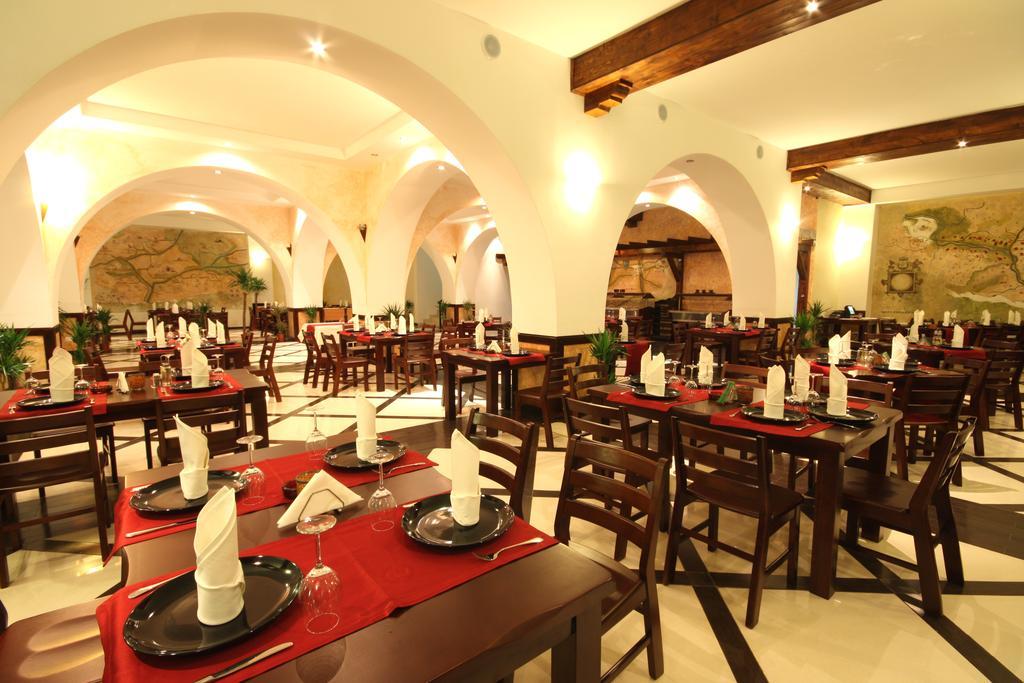 מויצ'ו דה סוס Mistral Resort מראה חיצוני תמונה